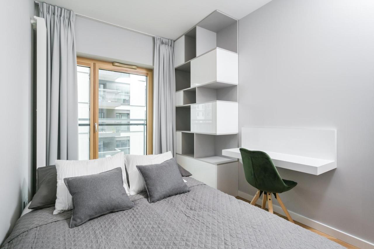 Luxury Apartments Mennica Residence - Golden Apartments - City Center Varsavia Esterno foto