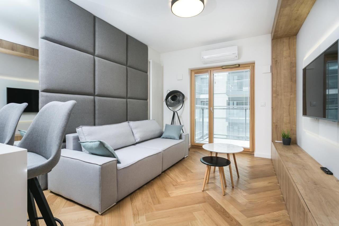 Luxury Apartments Mennica Residence - Golden Apartments - City Center Varsavia Esterno foto