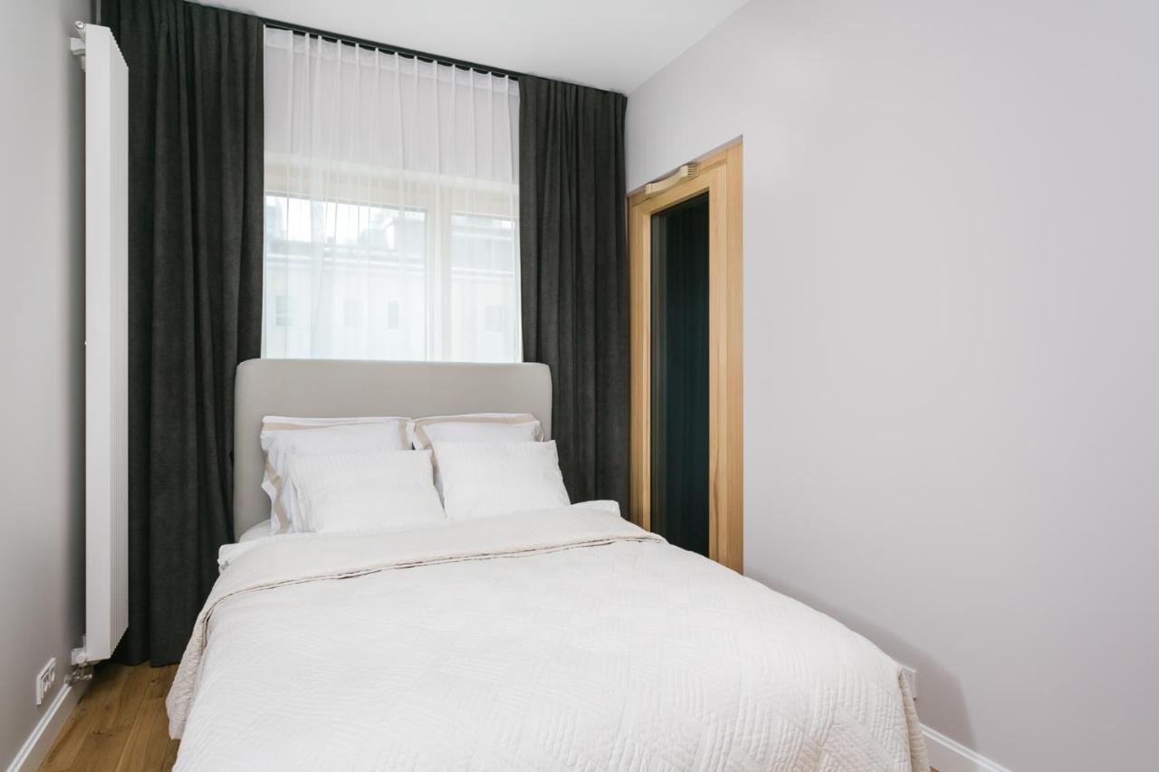 Luxury Apartments Mennica Residence - Golden Apartments - City Center Varsavia Esterno foto